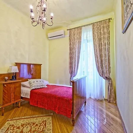 Hotel Maria Comfortable *